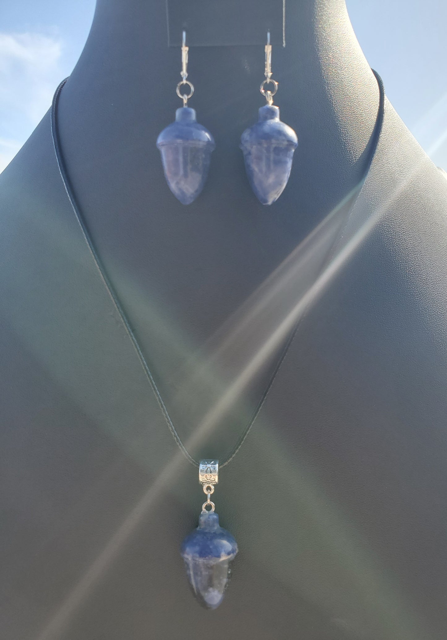 Sodalite Acorn Set