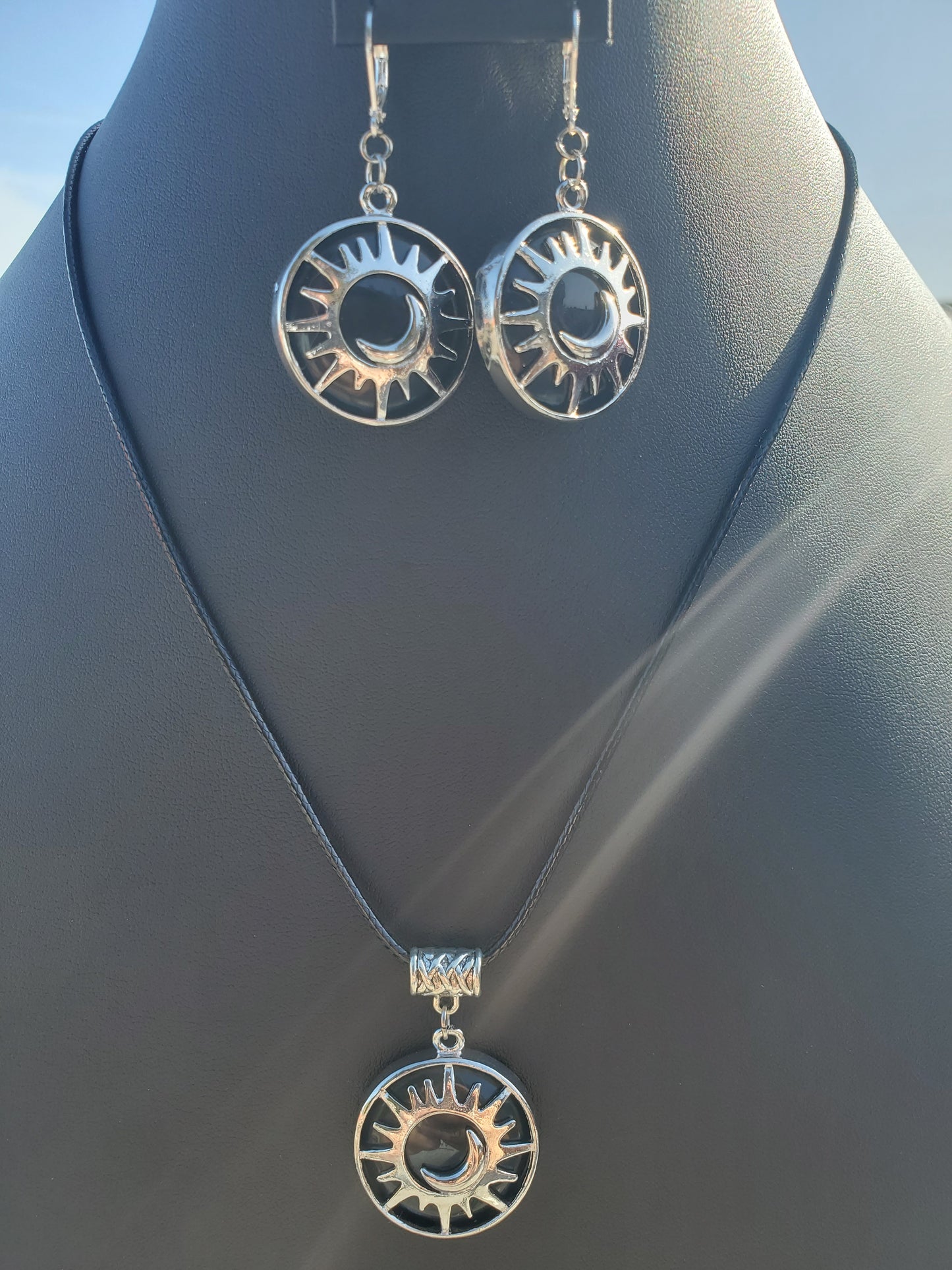 Obsidian Disk Sun & Moon Set
