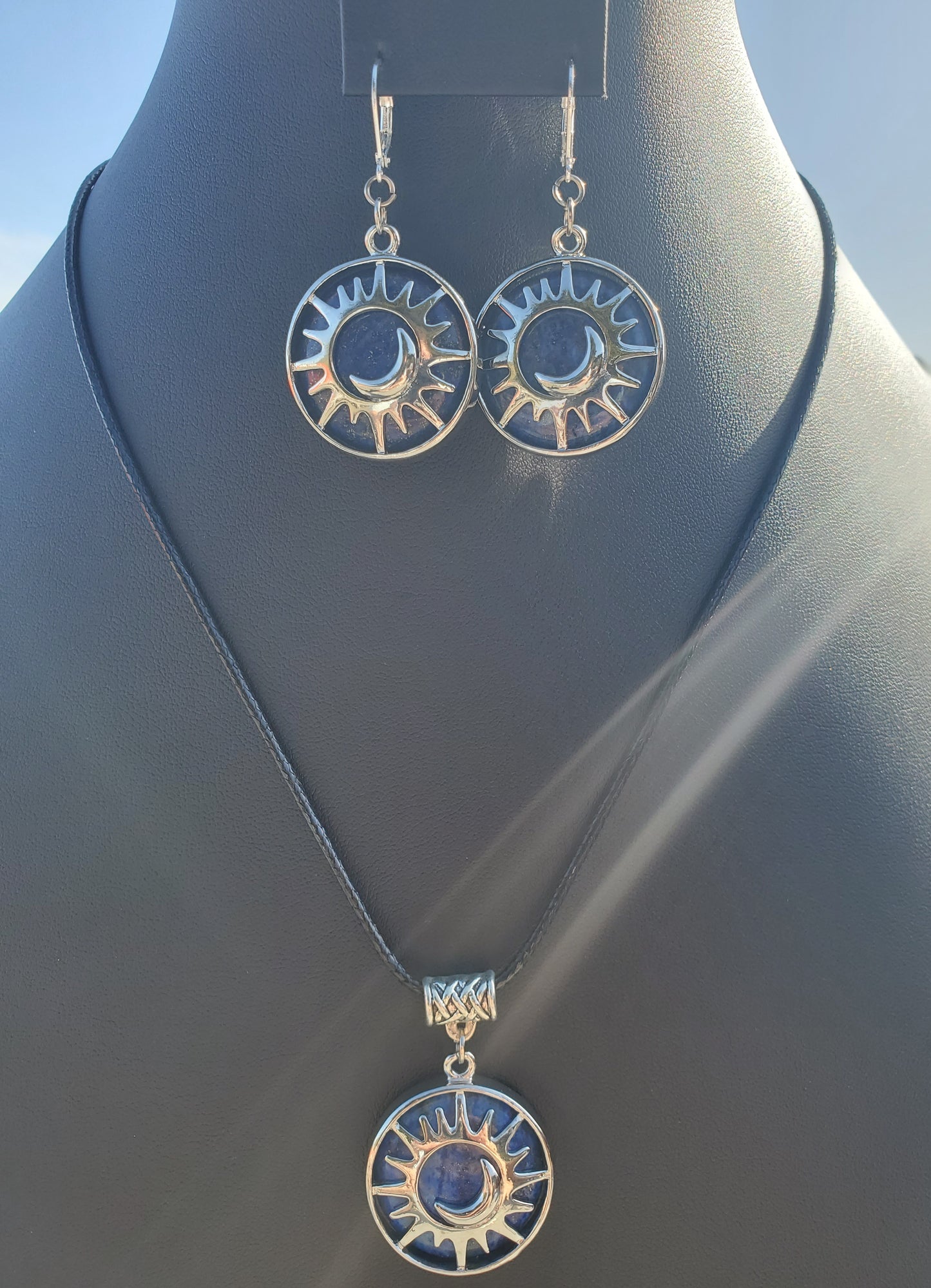 Lapis Lazuli Disk Sun & Moon Set