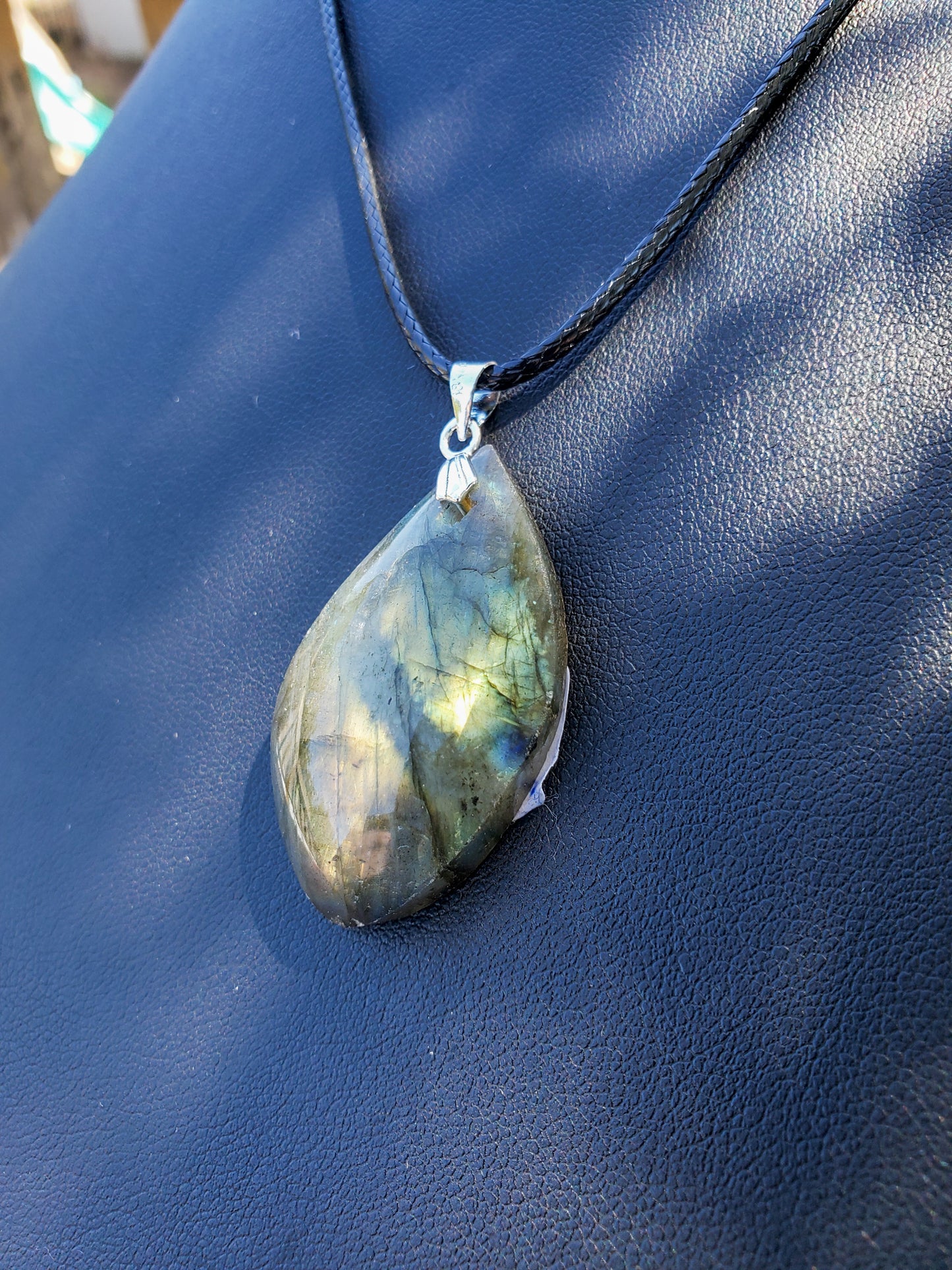 Labradorite Pendant