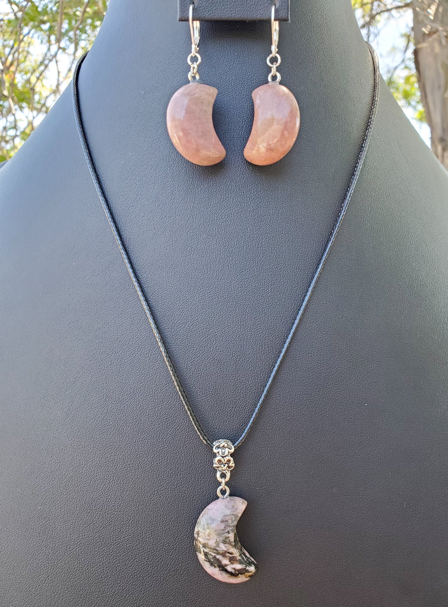 Rhodonite Moon Set