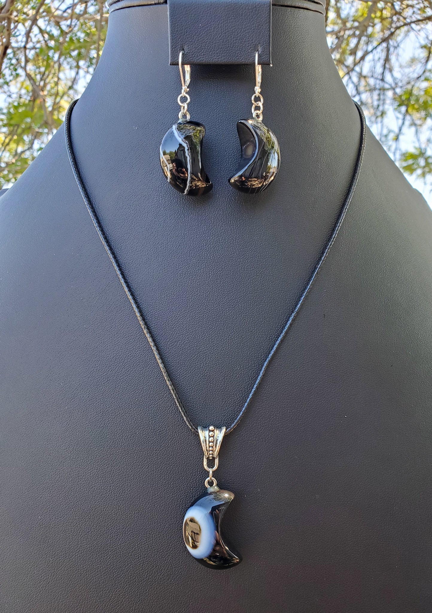 Black Banded Agate Moon Set