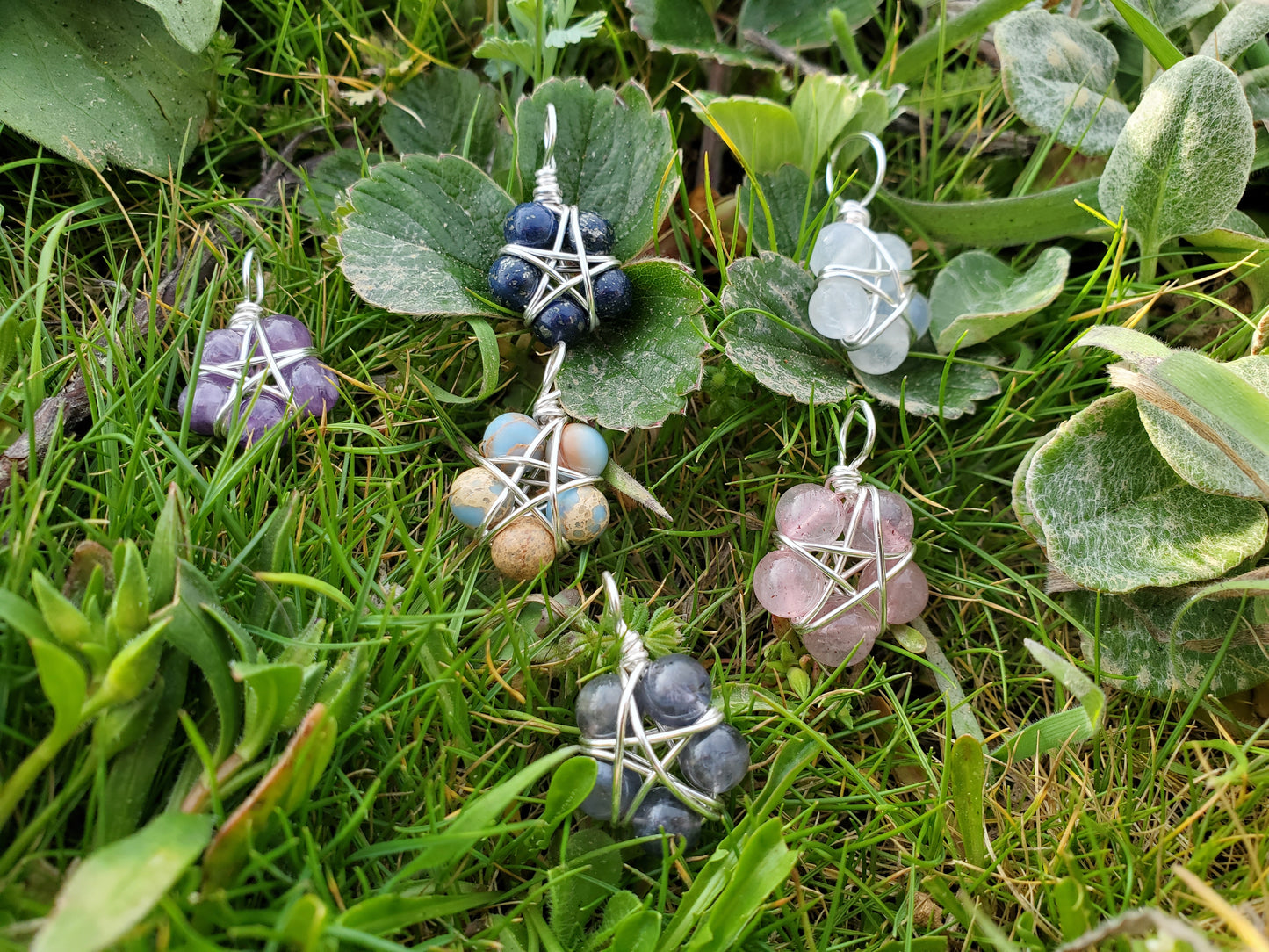 Mini Star Flower Pendant