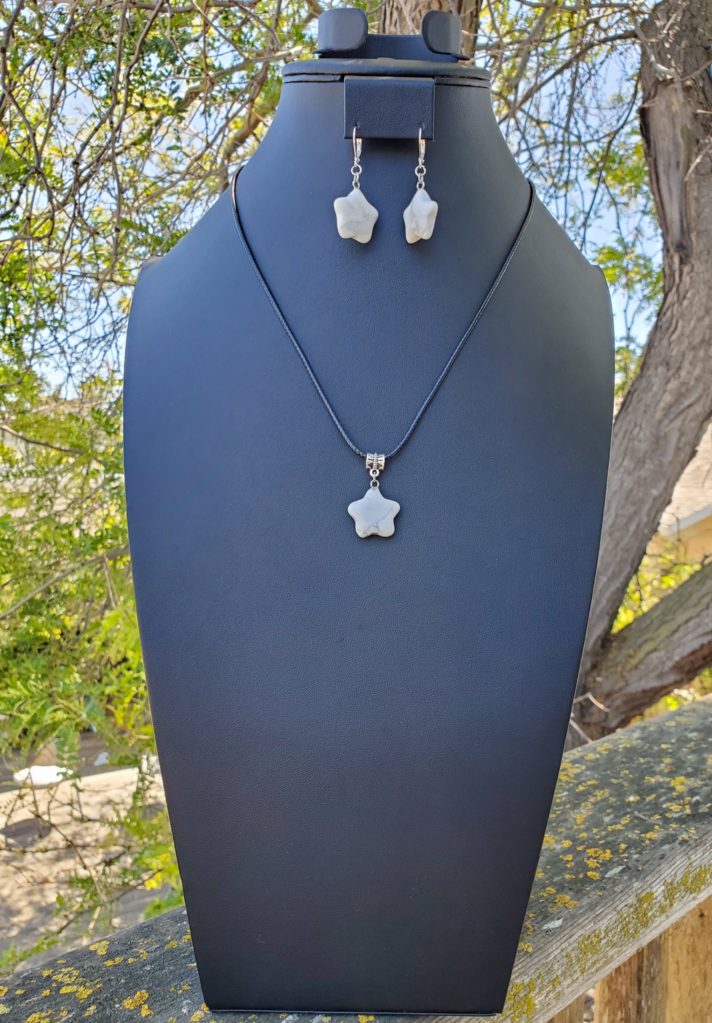 Howlite Mini Star Set