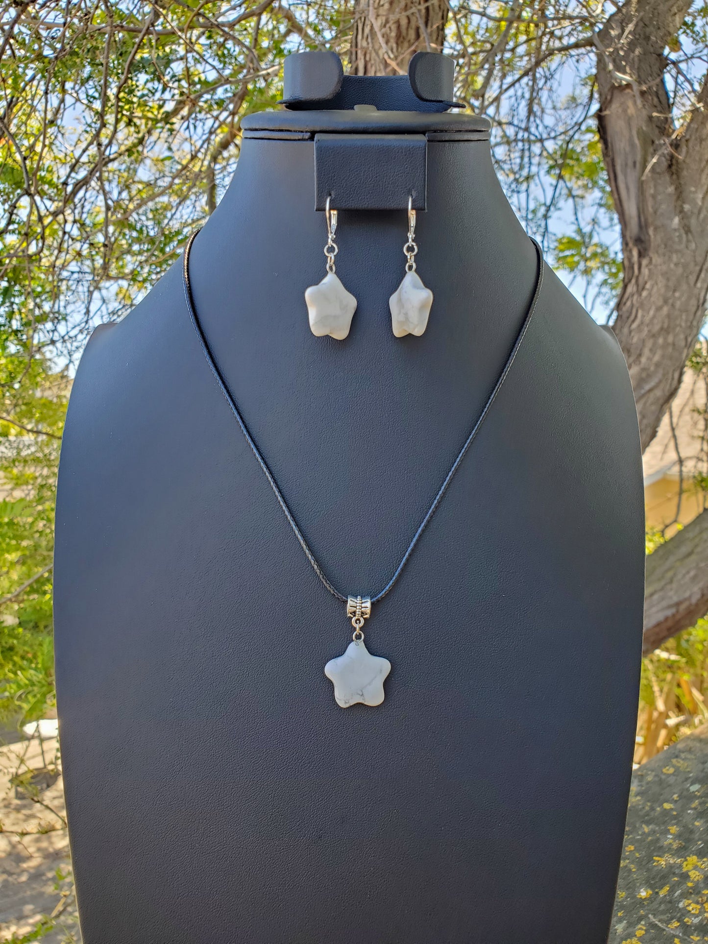 Howlite Mini Star Set