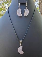 Load image into Gallery viewer, Rose Quartz Moon Set
