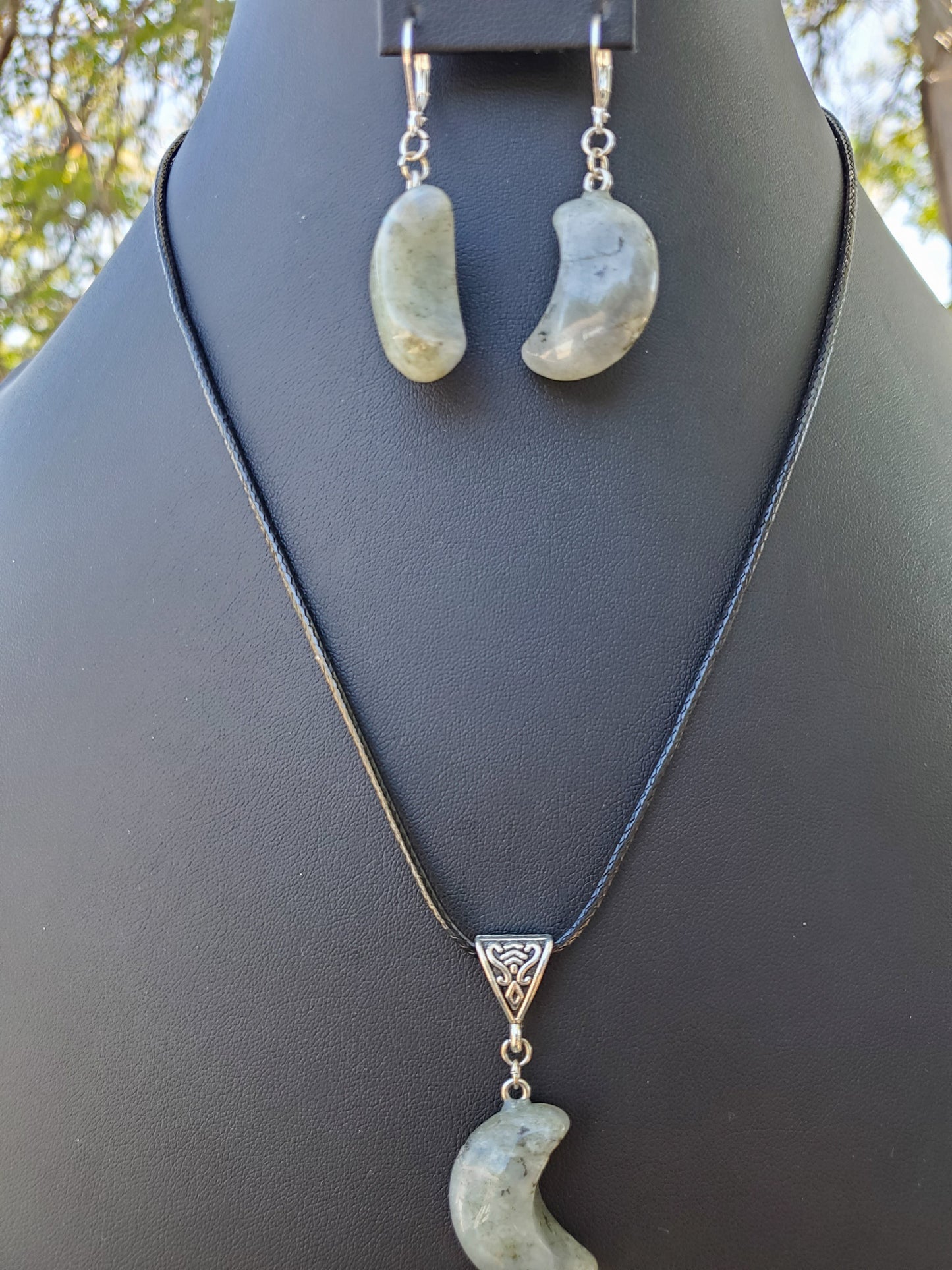 Labradorite Moon Set