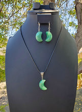 Load image into Gallery viewer, Green Aventurine Moon Set
