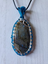 Load image into Gallery viewer, Labradorite Pendant

